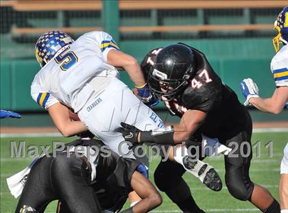 Thumbnail 2 in El Toro vs. Tustin (CIF SS Southwest Division Final)  photogallery.