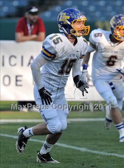 Thumbnail 3 in El Toro vs. Tustin (CIF SS Southwest Division Final)  photogallery.