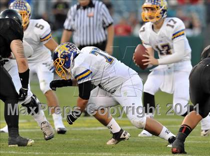 Thumbnail 1 in El Toro vs. Tustin (CIF SS Southwest Division Final)  photogallery.