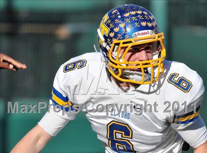 Thumbnail 3 in El Toro vs. Tustin (CIF SS Southwest Division Final)  photogallery.