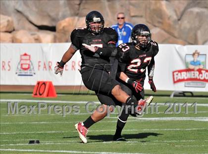 Thumbnail 1 in El Toro vs. Tustin (CIF SS Southwest Division Final)  photogallery.