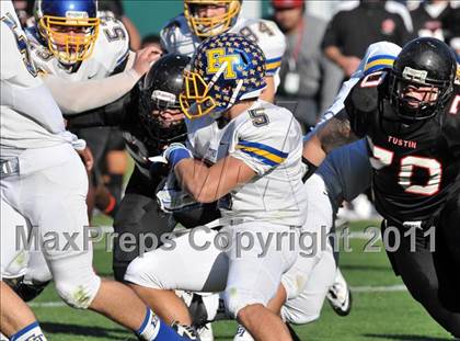Thumbnail 1 in El Toro vs. Tustin (CIF SS Southwest Division Final)  photogallery.