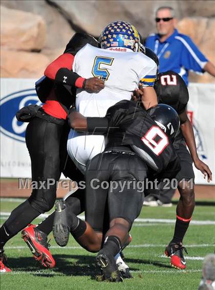 Thumbnail 1 in El Toro vs. Tustin (CIF SS Southwest Division Final)  photogallery.