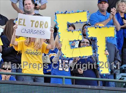 Thumbnail 3 in El Toro vs. Tustin (CIF SS Southwest Division Final)  photogallery.