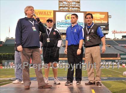 Thumbnail 2 in El Toro vs. Tustin (CIF SS Southwest Division Final)  photogallery.