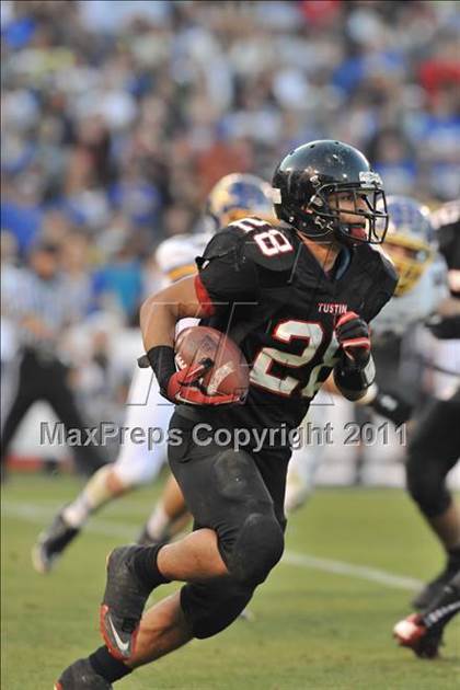 Thumbnail 1 in El Toro vs. Tustin (CIF SS Southwest Division Final)  photogallery.