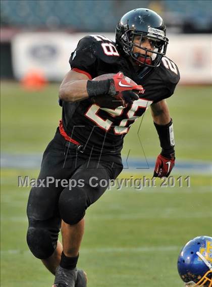 Thumbnail 3 in El Toro vs. Tustin (CIF SS Southwest Division Final)  photogallery.