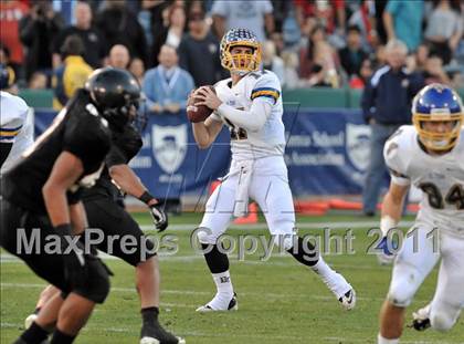 Thumbnail 2 in El Toro vs. Tustin (CIF SS Southwest Division Final)  photogallery.