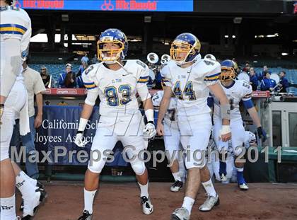 Thumbnail 1 in El Toro vs. Tustin (CIF SS Southwest Division Final)  photogallery.