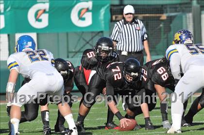 Thumbnail 2 in El Toro vs. Tustin (CIF SS Southwest Division Final)  photogallery.
