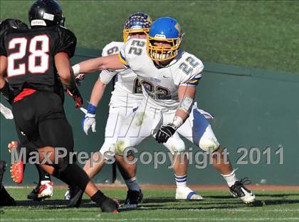 Thumbnail 3 in El Toro vs. Tustin (CIF SS Southwest Division Final)  photogallery.