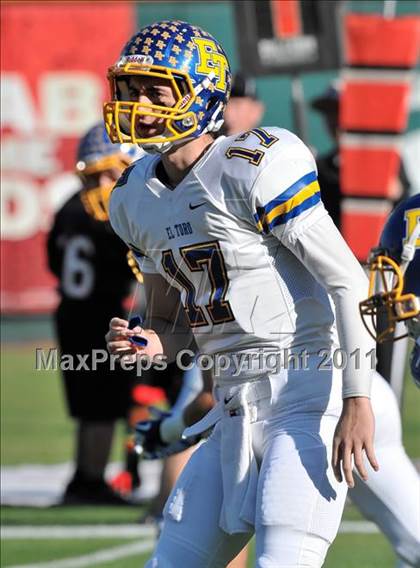 Thumbnail 1 in El Toro vs. Tustin (CIF SS Southwest Division Final)  photogallery.