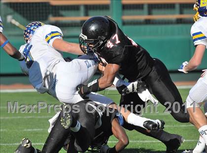 Thumbnail 3 in El Toro vs. Tustin (CIF SS Southwest Division Final)  photogallery.