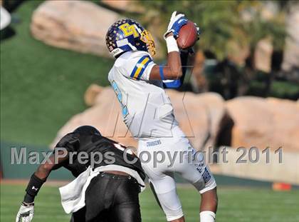 Thumbnail 2 in El Toro vs. Tustin (CIF SS Southwest Division Final)  photogallery.