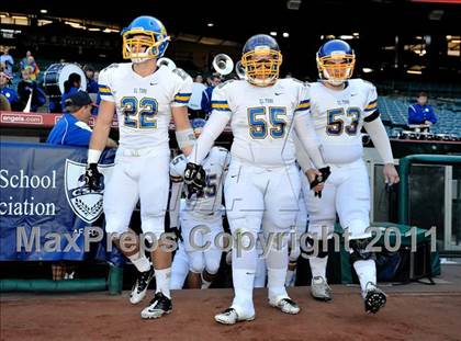 Thumbnail 1 in El Toro vs. Tustin (CIF SS Southwest Division Final)  photogallery.