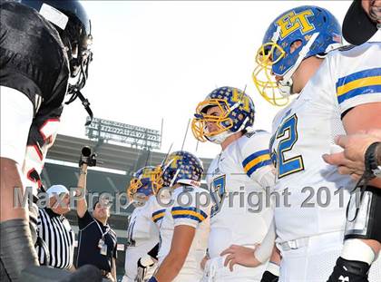 Thumbnail 2 in El Toro vs. Tustin (CIF SS Southwest Division Final)  photogallery.