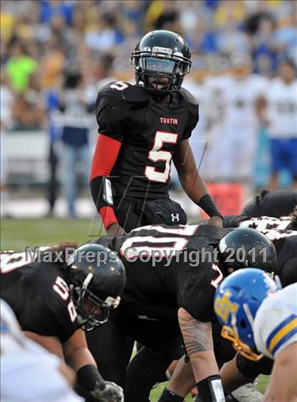 Thumbnail 1 in El Toro vs. Tustin (CIF SS Southwest Division Final)  photogallery.