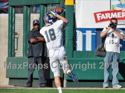 Thumbnail 1 in El Toro vs. Tustin (CIF SS Southwest Division Final)  photogallery.