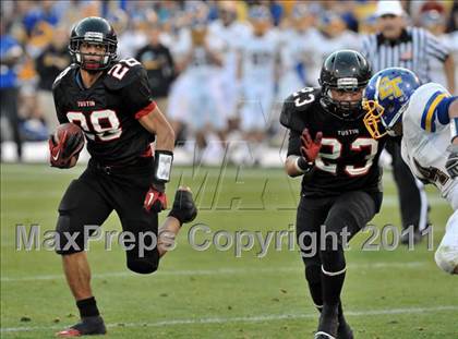 Thumbnail 3 in El Toro vs. Tustin (CIF SS Southwest Division Final)  photogallery.