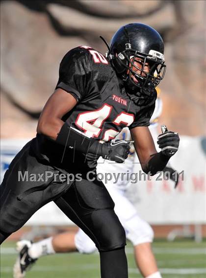 Thumbnail 2 in El Toro vs. Tustin (CIF SS Southwest Division Final)  photogallery.