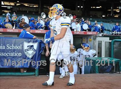 Thumbnail 2 in El Toro vs. Tustin (CIF SS Southwest Division Final)  photogallery.