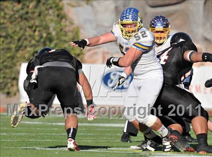 Thumbnail 3 in El Toro vs. Tustin (CIF SS Southwest Division Final)  photogallery.