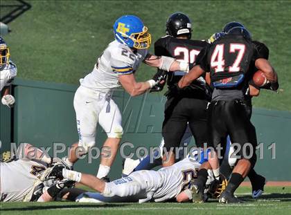Thumbnail 1 in El Toro vs. Tustin (CIF SS Southwest Division Final)  photogallery.