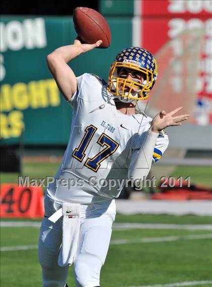 Thumbnail 3 in El Toro vs. Tustin (CIF SS Southwest Division Final)  photogallery.