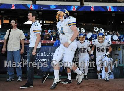 Thumbnail 2 in El Toro vs. Tustin (CIF SS Southwest Division Final)  photogallery.