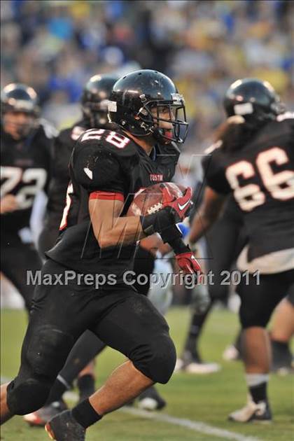 Thumbnail 3 in El Toro vs. Tustin (CIF SS Southwest Division Final)  photogallery.