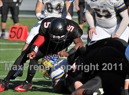 Thumbnail 1 in El Toro vs. Tustin (CIF SS Southwest Division Final)  photogallery.
