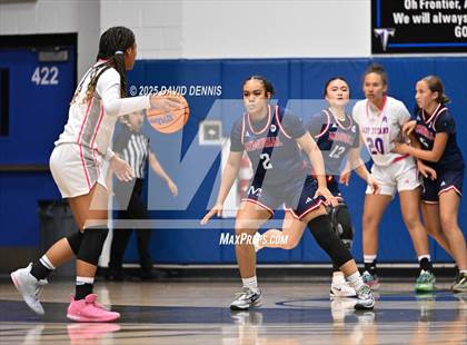 Thumbnail 1 in San Joaquin Memorial @ Frontier (Thanksgiving Hoopfest) photogallery.