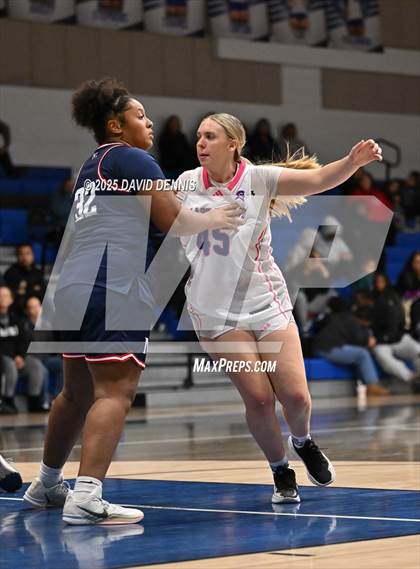 Thumbnail 1 in San Joaquin Memorial @ Frontier (Thanksgiving Hoopfest) photogallery.