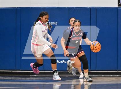 Thumbnail 2 in San Joaquin Memorial @ Frontier (Thanksgiving Hoopfest) photogallery.