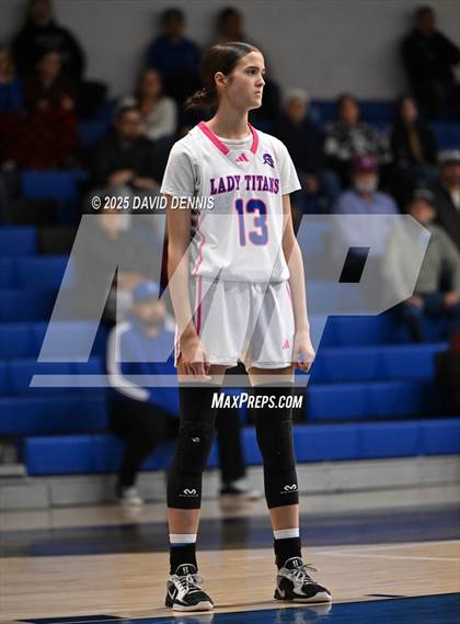 Thumbnail 1 in San Joaquin Memorial @ Frontier (Thanksgiving Hoopfest) photogallery.