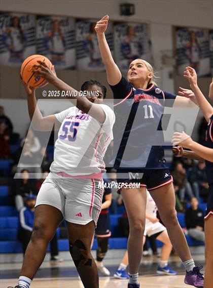 Thumbnail 2 in San Joaquin Memorial @ Frontier (Thanksgiving Hoopfest) photogallery.