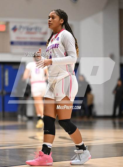 Thumbnail 3 in San Joaquin Memorial @ Frontier (Thanksgiving Hoopfest) photogallery.