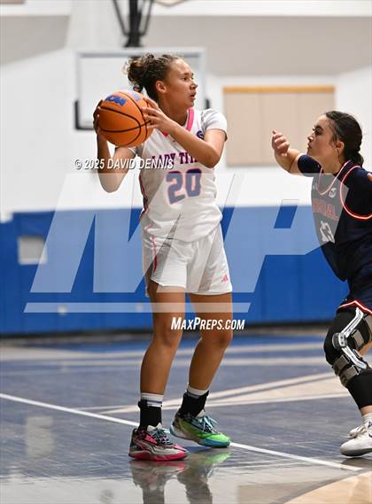 Thumbnail 1 in San Joaquin Memorial @ Frontier (Thanksgiving Hoopfest) photogallery.