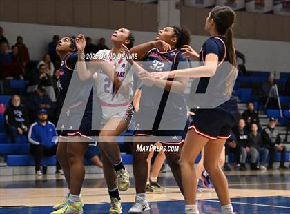 Thumbnail 2 in San Joaquin Memorial @ Frontier (Thanksgiving Hoopfest) photogallery.