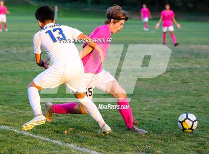 Thumbnail 3 in Aloha @ Jesuit photogallery.