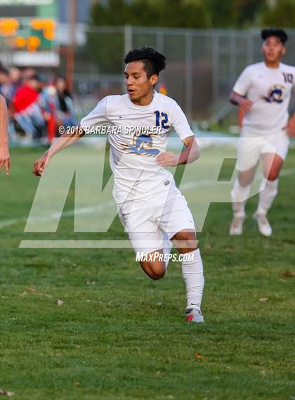 Thumbnail 3 in Aloha @ Jesuit photogallery.