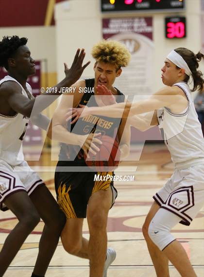 Thumbnail 3 in Yuba City vs Whitney (NorCal Tip Off) photogallery.