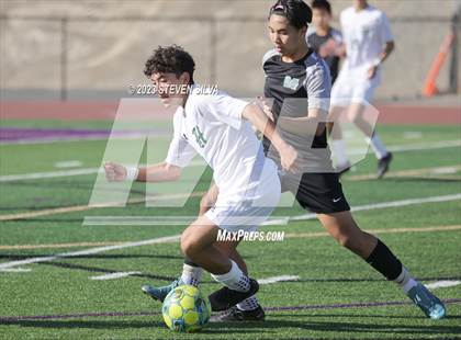 Thumbnail 2 in Helix vs. Mira Mesa (45th Annual East County Holiday Classic) photogallery.