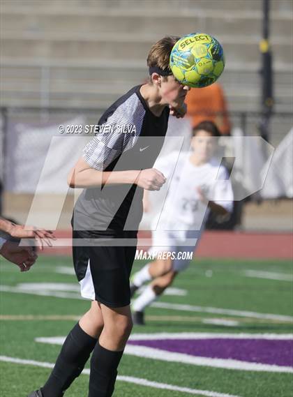 Thumbnail 2 in Helix vs. Mira Mesa (45th Annual East County Holiday Classic) photogallery.