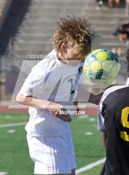 Thumbnail 2 in Helix vs. Mira Mesa (45th Annual East County Holiday Classic) photogallery.