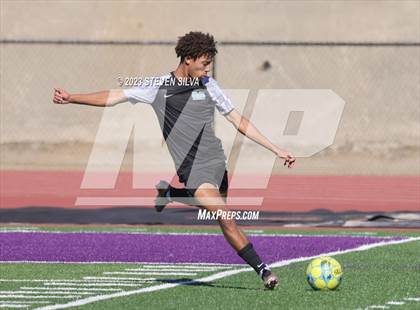 Thumbnail 2 in Helix vs. Mira Mesa (45th Annual East County Holiday Classic) photogallery.