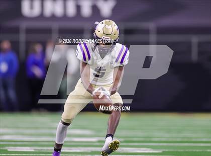 Thumbnail 2 in Windthorst vs. Mart (UIL 2A Division 1 State Final) photogallery.