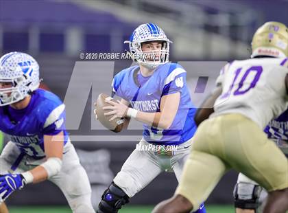 Thumbnail 3 in Windthorst vs. Mart (UIL 2A Division 1 State Final) photogallery.