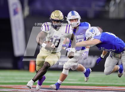 Thumbnail 2 in Windthorst vs. Mart (UIL 2A Division 1 State Final) photogallery.
