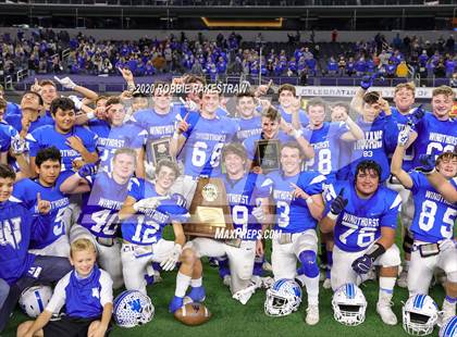 Thumbnail 3 in Windthorst vs. Mart (UIL 2A Division 1 State Final) photogallery.
